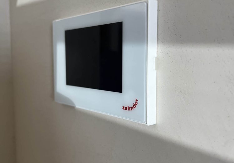 Centralina per controllo di impianto di ventilazione meccanica controllata